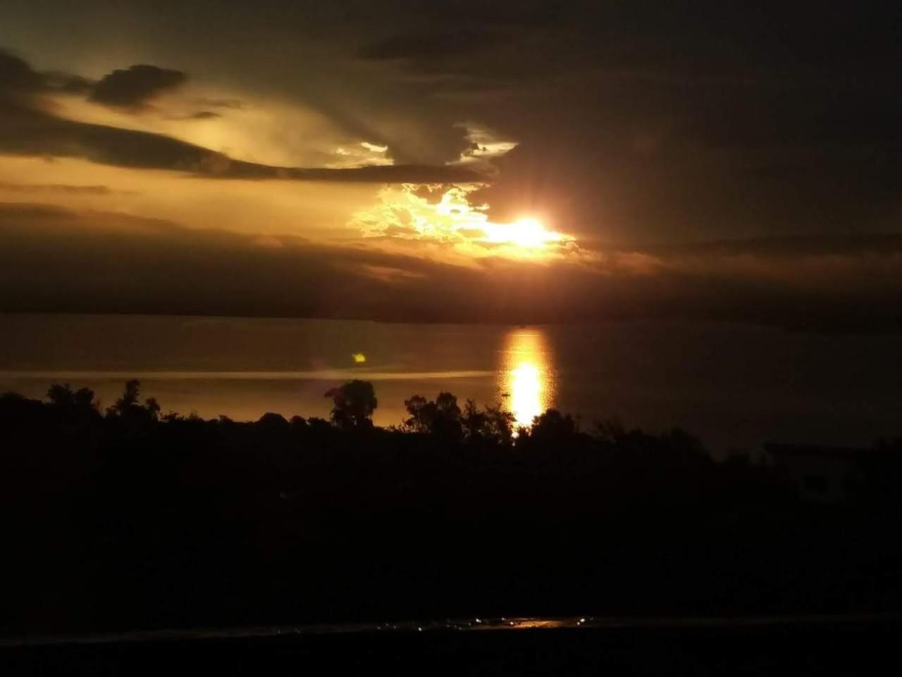 Peperina Lago Los Molinos Villa Ciudad de America Buitenkant foto